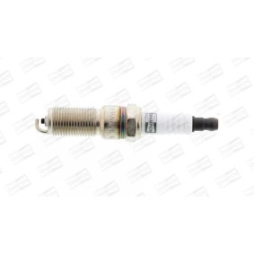 Zündkerze OE131/R04 von CHAMPION günstig für 23,55 € online kaufen