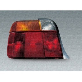Acquista Portalampada, Luce posteriore da MAGNETI MARELLI 712380208409 a buon mercato per soli 7,25 €
