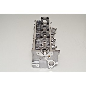 Osta Sylinterikansi AMC:llä 908741 edullisesti hintaan 705,27 €
