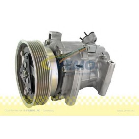 Acquista Compressore aria condizionata da VEMO V46-15-0031 a buon mercato per soli 488,11 €