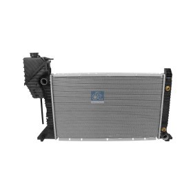 Kühler, Motorkühlung 4.66771 von DT Spare Parts günstig für 236,55 € online kaufen