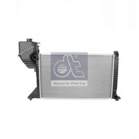Kühler, Motorkühlung 4.66774 von DT Spare Parts günstig für 376,51 € online kaufen