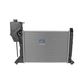 Kühler, Motorkühlung 4.68736 von DT Spare Parts günstig für 304,25 € online kaufen