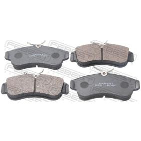 Compre Pastilhas de travão de FEBEST online para Bluebird Sylphy I Sedan (G10, N16) a preços moderados