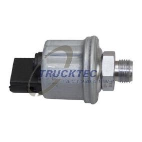 Compre Interruptor de luz de stop da TRUCKTEC AUTOMOTIVE 03.35.053 a um preço baixo por 19,62 €