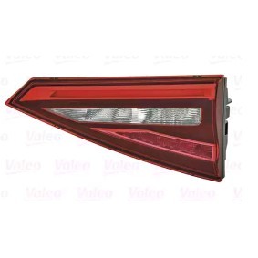 Comprar Piloto trasero de VALEO 047065 a bajo precio de 161,70 €