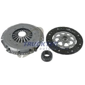 Comprar Kit de embrague de TRUCKTEC AUTOMOTIVE 07.23.135 a bajo precio de 149,36 €