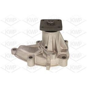 Achetez des Pompe à eau de chez KWP en ligne pour BLUEBIRD Hatchback (T72, T12) à prix modérés