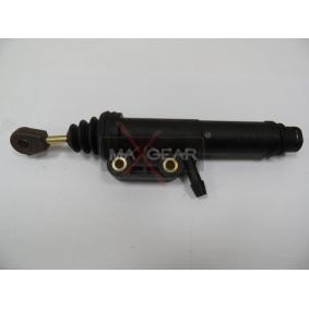 Kjøp Hovedsylinder, clutch av MAXGEAR 46-0032 til den lave prisen 406,20 NOK