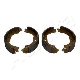 Compre Maxilas de travão de ASHIKA online para LAND CRUISER (PZJ7_, KZJ7_, HZJ7_, BJ7_, LJ7_, RJ7_) a preços moderados