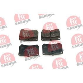 Köp Bromsbelägg av SAKURA 600-30-3530 till det låga priset 234,54 kr