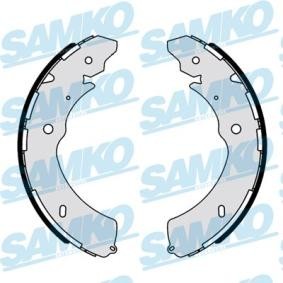 Compre Maxilas de travão de SAMKO online para Colorado I Crew Cab Pick-up a preços moderados