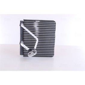 Acquista Evaporatore climatizzatore da NISSENS 92342 a buon mercato per soli 341,50 €