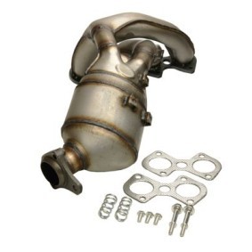 Compre Catalisador de MAXGEAR online para Classe C Sedan (W204) a preços moderados