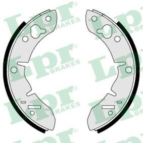Comprar Juego de zapatas de frenos de LPR 00560 a bajo precio de 19,10 €