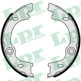 Comprar Zapata de freno de mano de LPR 01063 a bajo precio de 21,16 €
