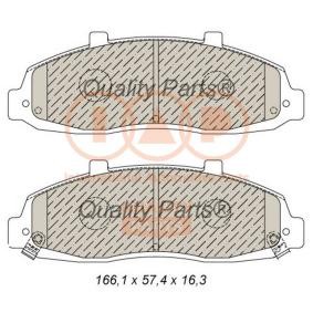 Comprar Juego de pastillas de freno de IAP QUALITY PARTS 704-04020 a bajo precio de 126,17 €
