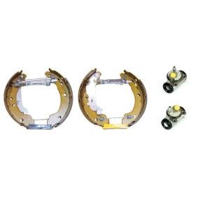 Bremsensatz, Trommelbremse für NISSAN von BREMBO