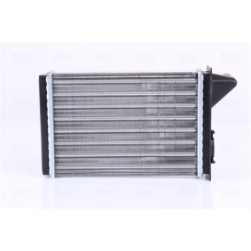 Comprar Radiador de calefacción de NISSENS 71429 a bajo precio de 36,36 €