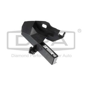 Scheinwerferaufnahme 81022602 von DPA günstig für 9,64 € online kaufen