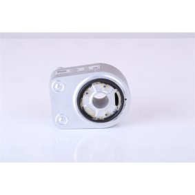 Compre Radiador de óleo, óleo do motor da NISSENS 90898 a um preço baixo por 52,44 €