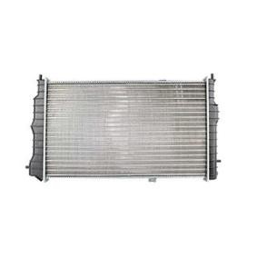 Compre Radiador, arrefecimento do motor da BSG BSG 65-520-015 a um preço baixo por 157,51 €