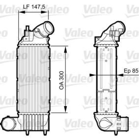 Ladeluftkühler 818895 von VALEO günstig für 133,14 € online kaufen