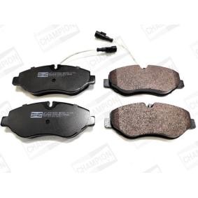 Achetez des Plaquettes de frein CHAMPION 573743CH à prix pour 43,18 €