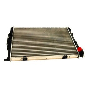 Achetez des Radiateur de chez MAXGEAR en ligne pour 1 Cabriolet (E88) à prix modérés