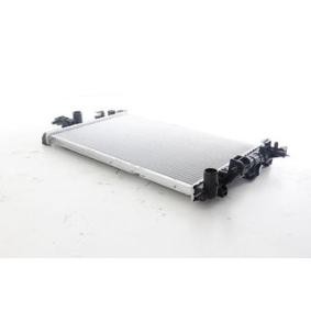 Compre Radiador, arrefecimento do motor da BSG BSG 65-520-044 a um preço baixo por 146,04 €