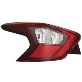 Compre Piloto trasero de IPARLUX online para MICRA V (K14) a precios moderados