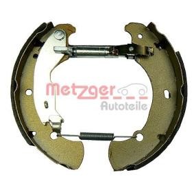 Achetez des Kit de freins, freins à tambours METZGER MG 717V à prix pour 90,74 €