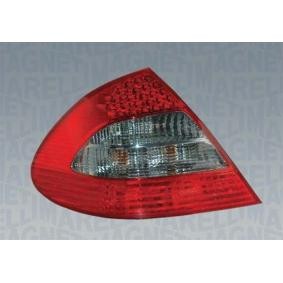 Rückleuchte 715001032004 von MAGNETI MARELLI günstig für 192,43 € online kaufen