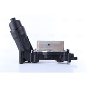 Acquista Radiatore olio motore da NISSENS 91336 a buon mercato per soli 107,53 €