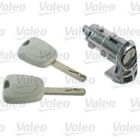 Acquista Cilindro serratura da VALEO 256978 a buon mercato per soli 233,52 €