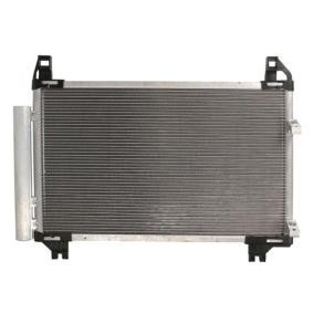 Acquista Condensatore climatizzatore da THERMOTEC KTT110127 a buon mercato per soli 91,63 €