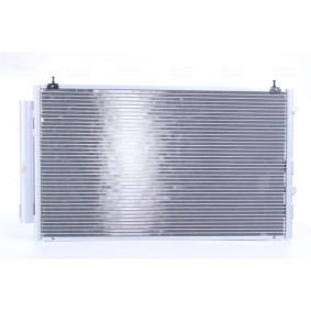 Acquista Condensatore climatizzatore da NISSENS 94867 a buon mercato per soli 125,14 €
