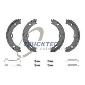 Compre Jogo de maxilas de travão, travão de estacionamento da TRUCKTEC AUTOMOTIVE 02.35.205 a um preço baixo por 47,13 €