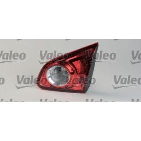 Comprar Piloto trasero de VALEO 043588 a bajo precio de 87,45 €