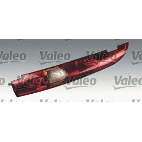 Comprar Piloto trasero de VALEO 043721 a bajo precio de 55,15 €