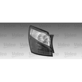 Comprar Piloto trasero de VALEO 044395 a bajo precio de 106,49 €