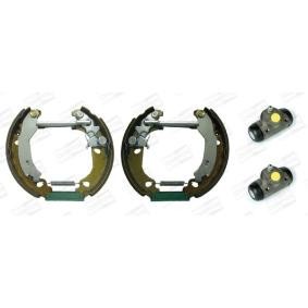 Achetez des Kit de freins, freins à tambours CHAMPION 381527CH à prix pour 76,95 €