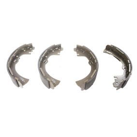 Acquista Kit ganasce freni da MASTER-SPORT 03013703102-SET-MS a buon mercato per soli 25,25 €