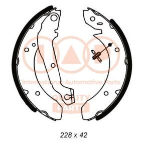 Bremsbackensatz für KIA von IAP QUALITY PARTS