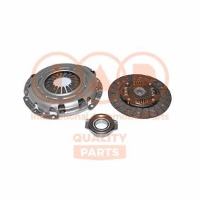 Compre Kit de embrague de IAP QUALITY PARTS online para Bluebird Berlina (T72 , T12, U12) a precios moderados