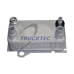 Acquista Radiatore olio cambio automatico da TRUCKTEC AUTOMOTIVE online per Classe S Sedan (W222, V222, X222) a prezzi moderati