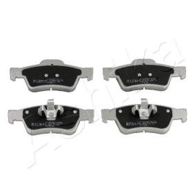 Compre Pastilhas de travão de ASHIKA online para GL (X164) a preços moderados