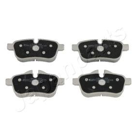 Bremsbeläge PP-0104AF von JAPANPARTS günstig für 75,02 € online kaufen