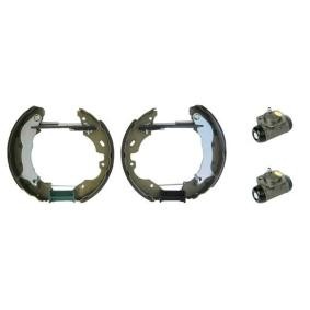 Achetez des Kit de freins, freins à tambours BREMBO K 24 040 à prix pour 84,27 €