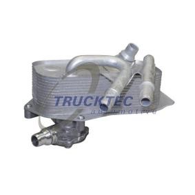 Compre Radiador de óleo, caixa de velocidades automática da TRUCKTEC AUTOMOTIVE 08.25.069 a um preço baixo por 87,75 €